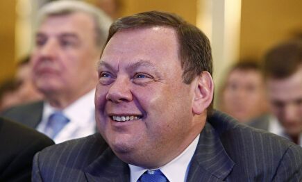 La Audiencia Nacional imputa a Fridman, máximo accionista de Dia, por la quiebra del Grupo Zed