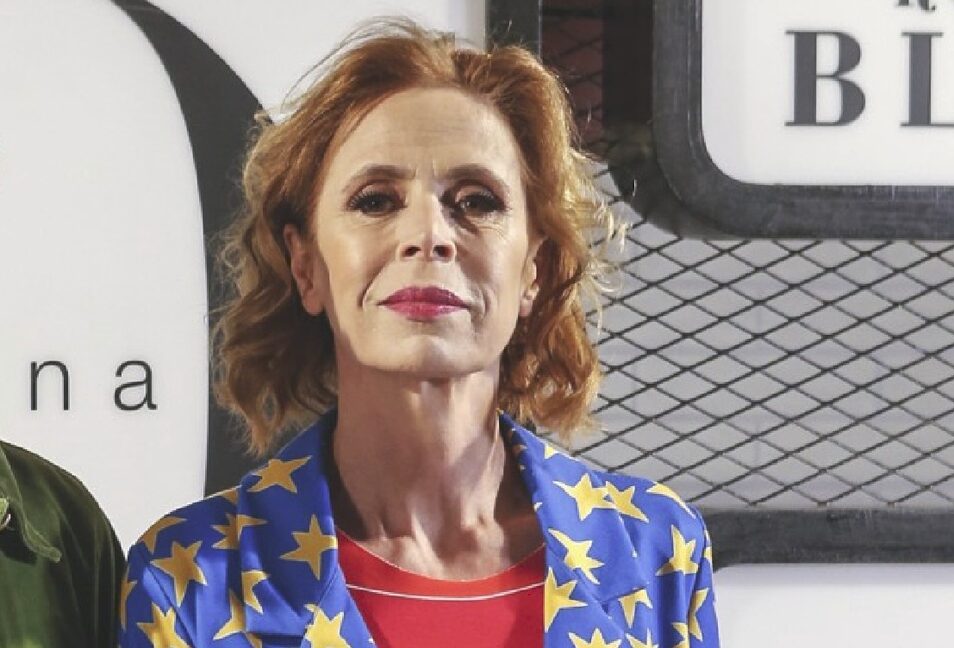Ágatha Ruiz de la Prada se sienta en el 'Deluxe' para contarlo todo Chic