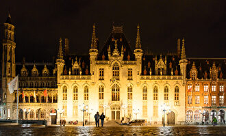 ¡Qué lugares!: Brujas, el triunfo de la cerveza 
