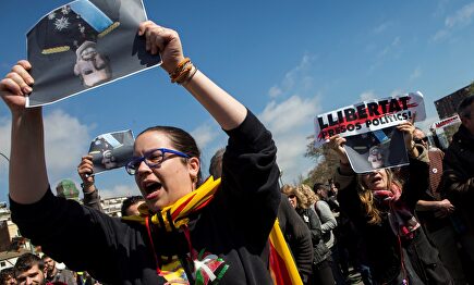 Vándalos del CDR intentan boicotear al Rey. | EFE