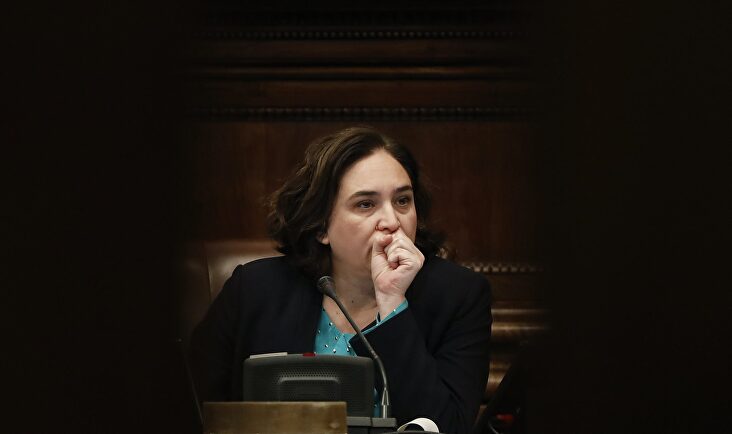 Ada Colau, contra Amazon | EFE