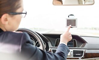 Una conductora |  Cordon Press