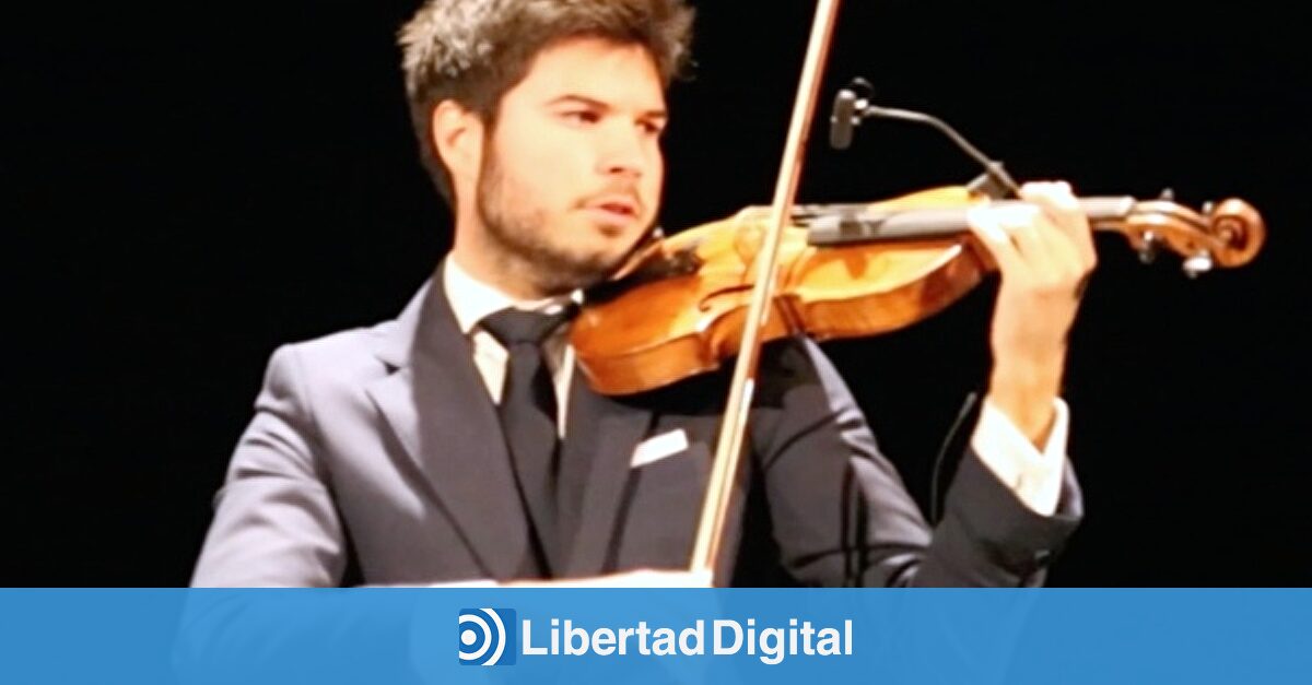 Paco Montalvo, el joven músico inventor del violín flamenco Libertad