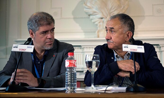 El secretario general de CCOO, Unai Sordo, junto al secretario general de UGT, Pepe Álvarez | EFE
