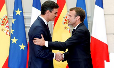 Macron deja en evidencia a Sánchez | EFE