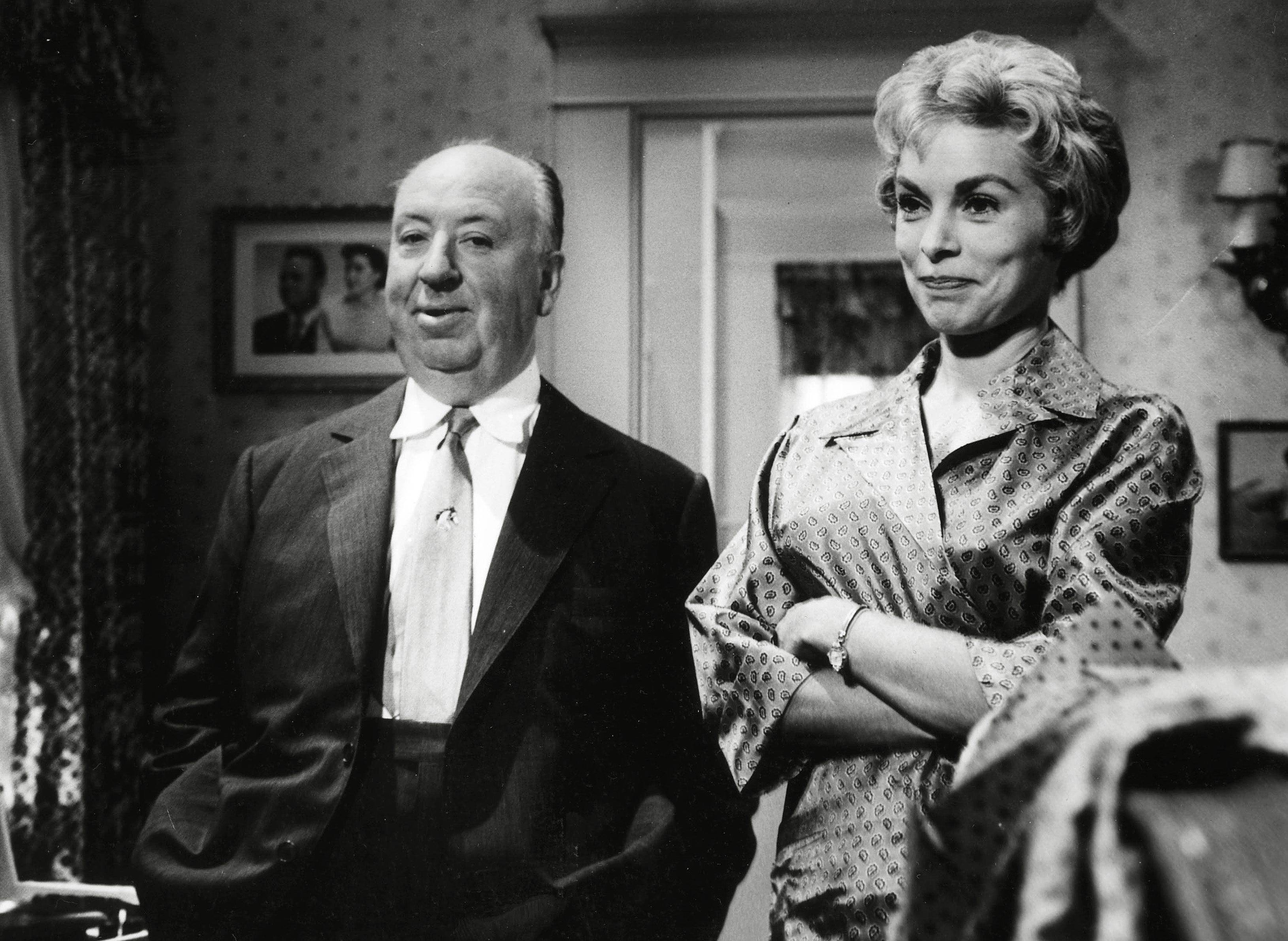 alfred-hitchcock-janet-leigh.jpg