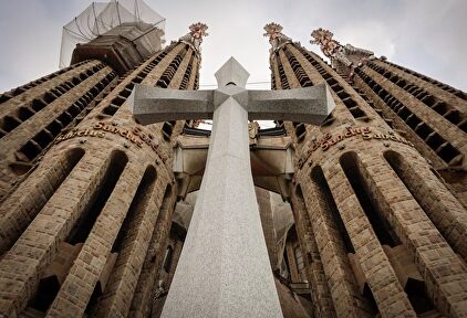 Cruz en la Sagrada Familia. | Europa Press