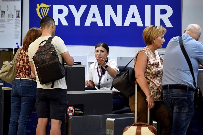 Qué equipaje de mano se puede llevar en Ryanair