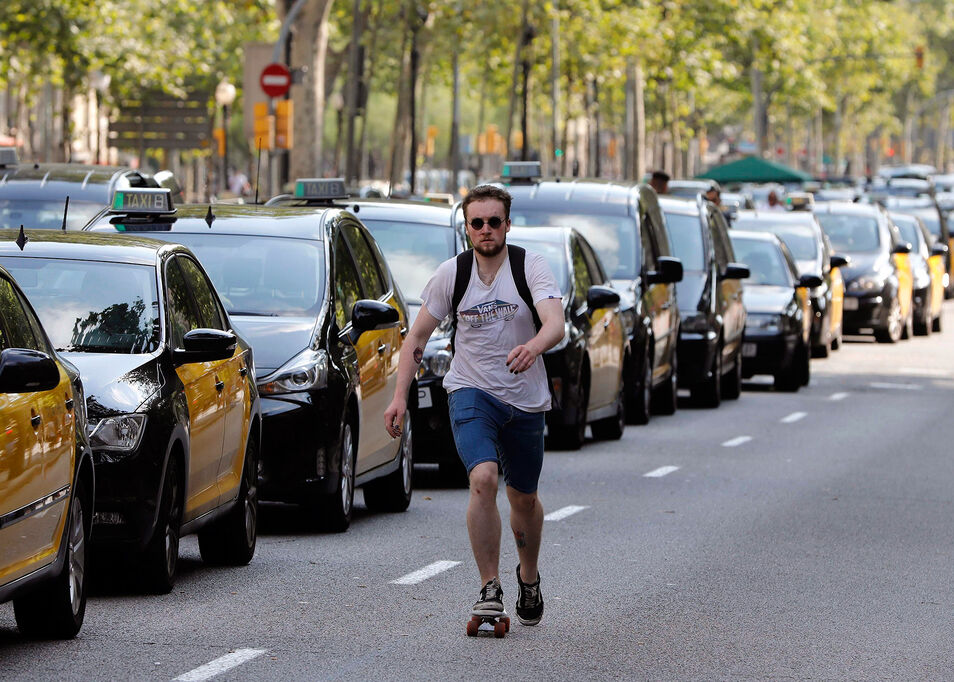 El Comercio Enciende Las Alarmas Por El Colaps