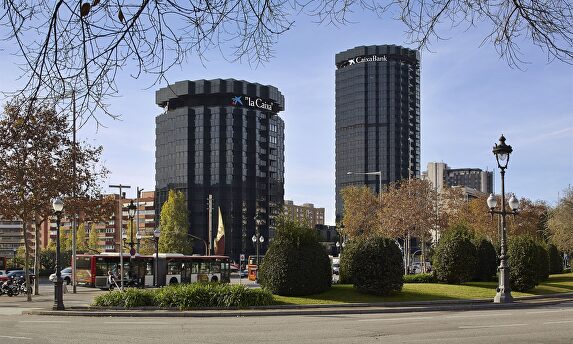 CaixaBank reduce beneficio |  Europa Press