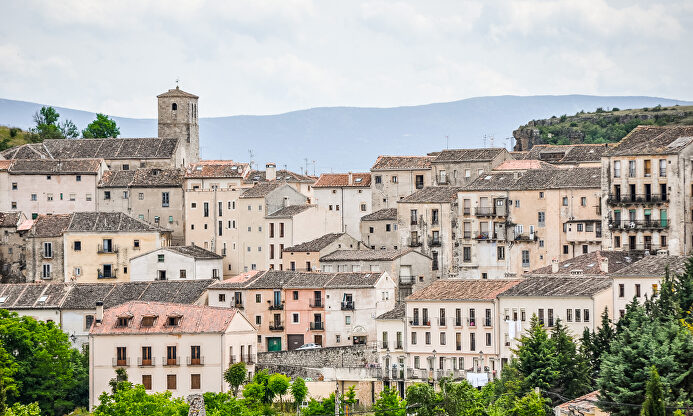 15 bonitos e históricos pueblos de Castilla y León para visitar cuando pase la pandemia