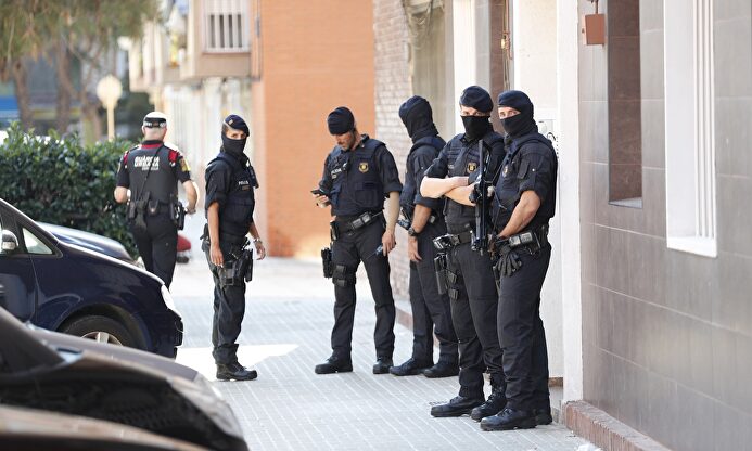 Agentes de los Mossos d´Esquadra. |  EFE