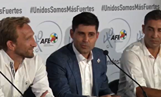 David Aganzo, presidente de la AFE, en rueda de prensa. | EFE/Archivo