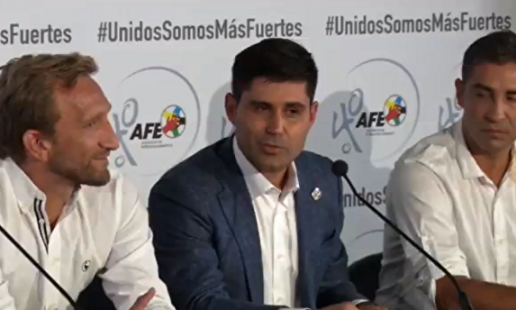 David Aganzo, presidente de la AFE, en rueda de prensa. | EFE/Archivo