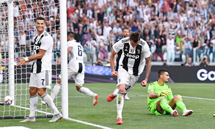 Mario Mandžukić, un goloso caramelo para los equipos que busquen un killer | EFE