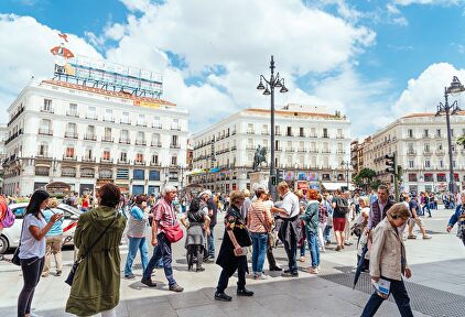 La Puerta del Sol de Madrid |  Alamy