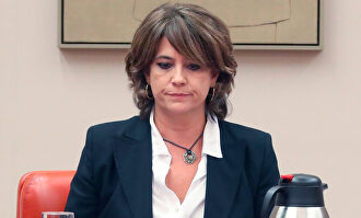 Dolores Delgado, en la Comisión de Justicia del Congreso. |  EFE