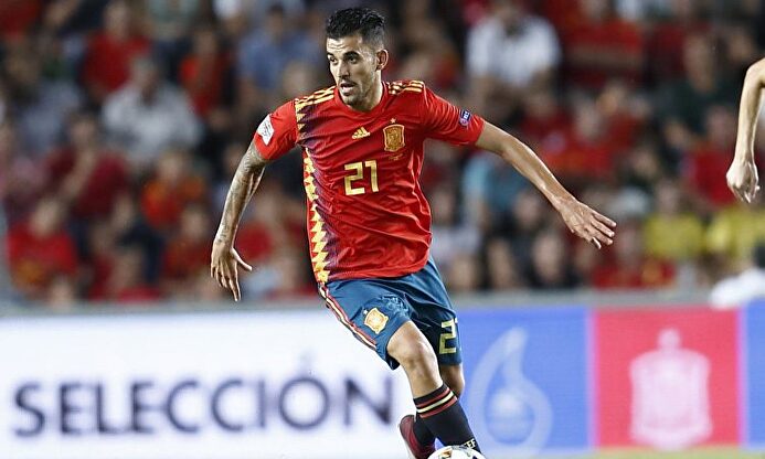 Dani Ceballos, en un partido con la selección española. |  EFE