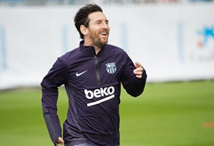 Messi, en un entrenamiento con el Barcelona. |  Archivo