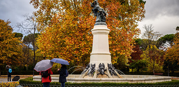 Fuente del Ángel Caído del Parque del Retiro de Madrid. | David Alonso Rincón