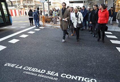 Manuela Carmena junto a Rita Maestre, inaugurando Madrid Central. |  Ayuntamiento de Madrid