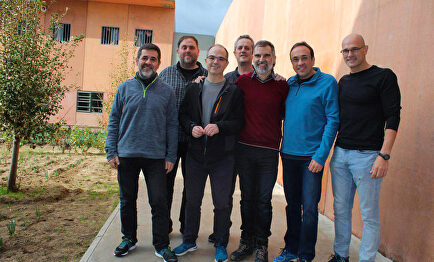 Los presos golpistas reunidos en Lledoners. | Omnium Cultural