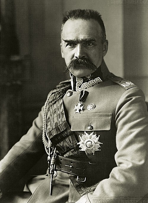 Jozef_Pisudski_-1930.jpg