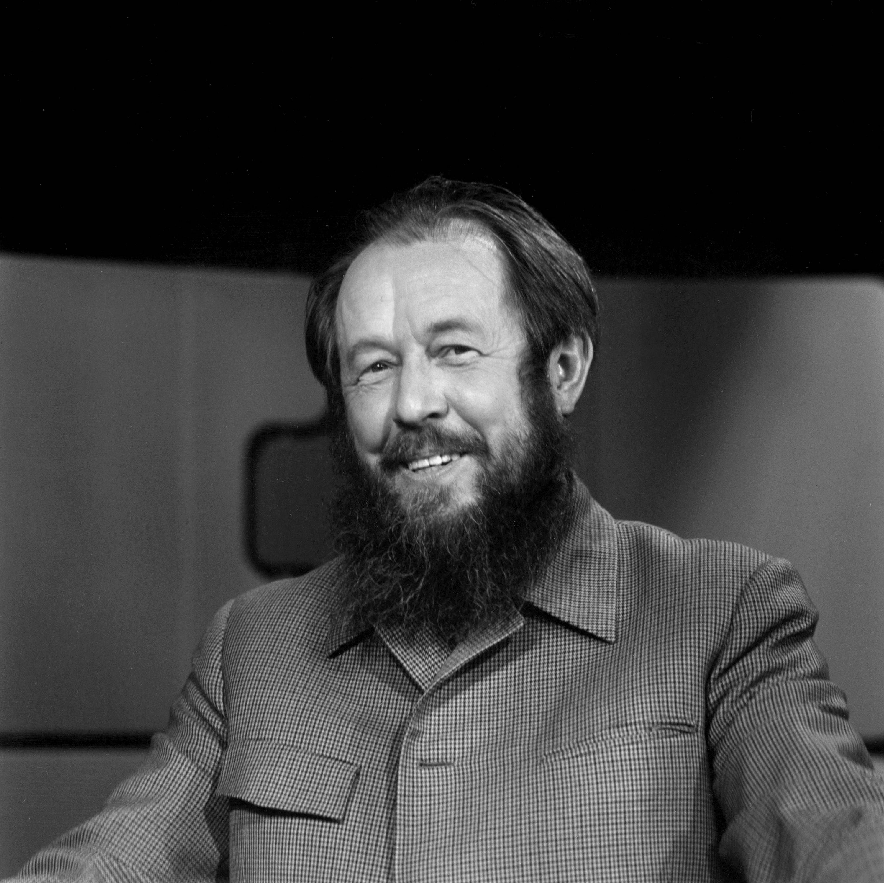 Solzhenitsyn_1975.jpg