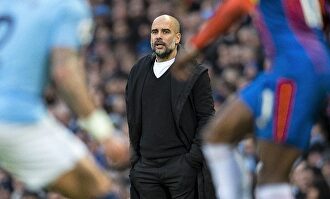 Pep Guardiola, durante el partido contra el Crystal Palace. | EFE