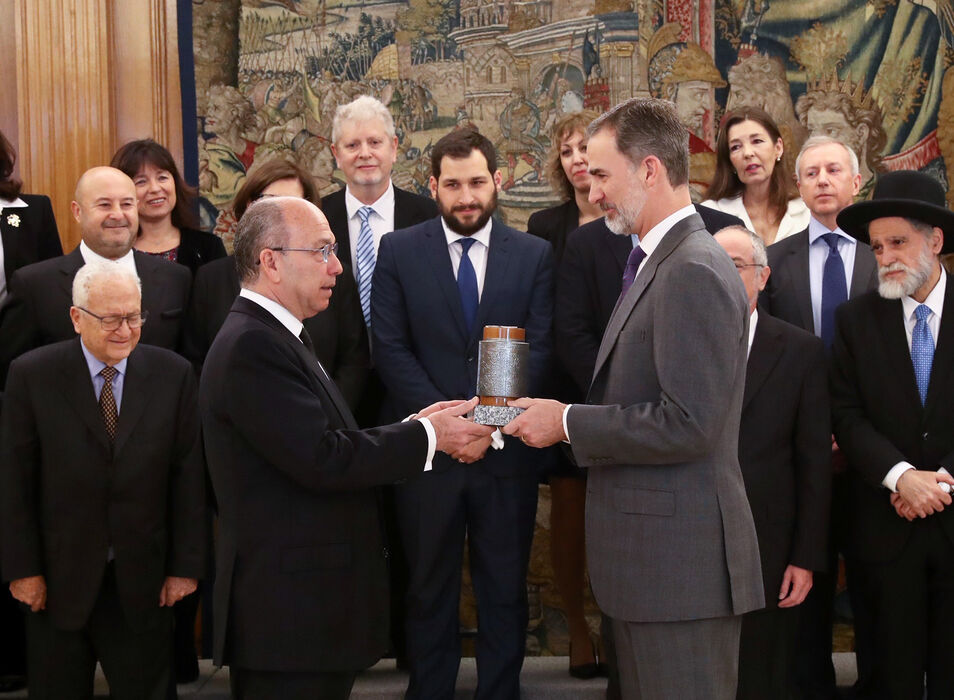 Los judíos españoles premian al rey Felipe VI por su apoyo al judaísmo y a los sefardíes Felipe-vi-premio-fcje21012019