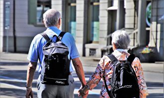 Pareja de ancianos |  Pixabay/CC/pasja1000