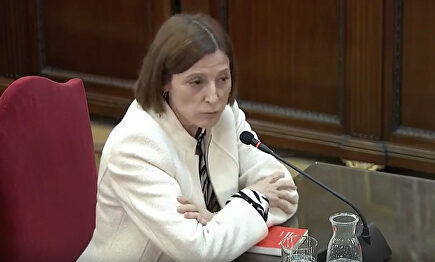 La expresidenta del Parlamento catalán, Carme Forcadell |  YouTube