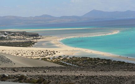Las 11 playas más raras de España a las que todavía no se puede ir de vacaciones