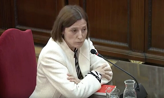 La expresidenta del Parlamento catalán, Carme Forcadell |  YouTube