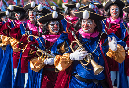 El Coso Apoteosis es el tercer y último gran desfile del carnaval de Tenerife | C. Jordá