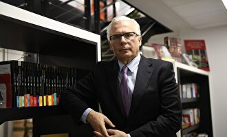 Federico a las 8: La investigación sobre Martín Villa en Argentina instigada por Garzón