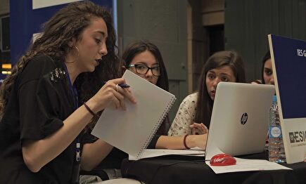 El desempleo juvenil asciende al 41,7% en España, el más alto de la OCDE. | Archivo