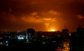 Imagen de uno de los bombardeos en Gaza |  EFE