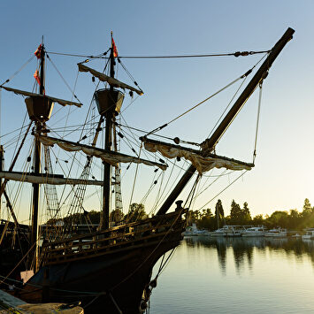 Así era el barco con el que España consiguió dar la primera vuelta al mundo