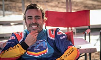 Fernando Alonso correrá el Dakar 2020 con Toyota y junto a Marc Coma. |  Archivo