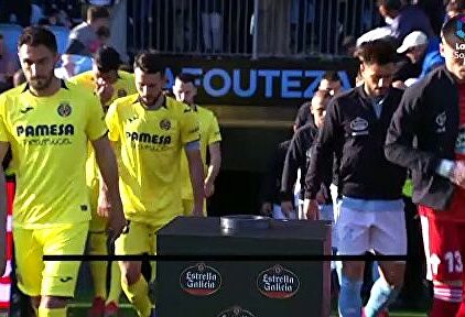 Iago Aspas desata la locura en Vigo y afloja la soga al cuello del Celta (3-2)