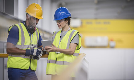 Trabajadores de la construcción en una imagen de archivo |  Xunta de Galicia