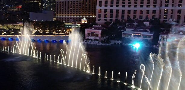 'Juego de Tronos' sobre las fuentes del Bellagio en las Vegas