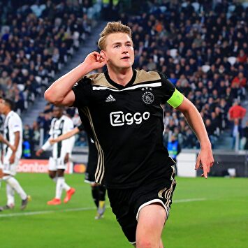 La perla tulipán vuela a París |  Cordon Press