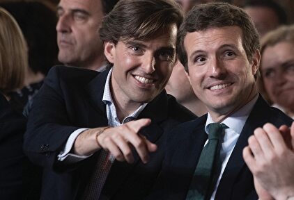 Montesinos junto a Casado en el acto de Málaga. | David Mudarra