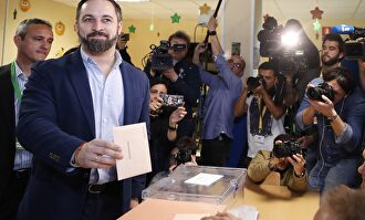 Abascal votando el 28-A. |  EFE