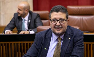 El presidente del Grupo Parlamentario de Vox en el Parlamento andaluz, Francisco Serrano |  Jesús Prieto (Europa Press)