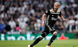 Ziyech en el Santiago Bernabéu. |  Cordon Press