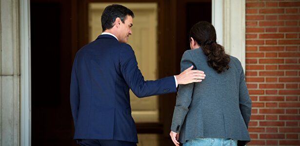 Pedro Sánchez y Pablo Iglesias. | EFE