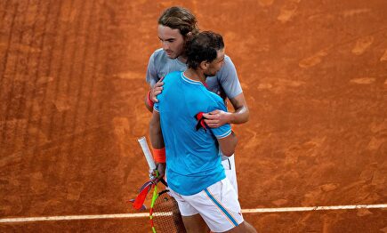 Tsitsipas ganó a Nadal en Madrid esta temporada. |  EFE